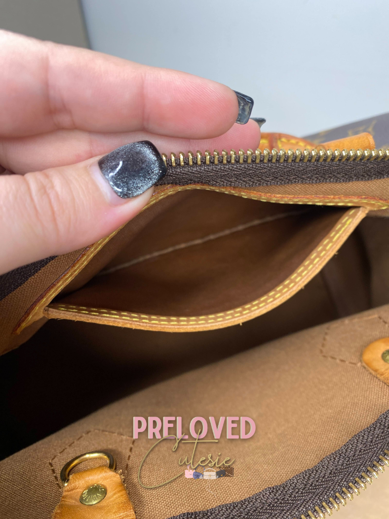 Louis Vuitton Speedy 30cm with Lock and Key