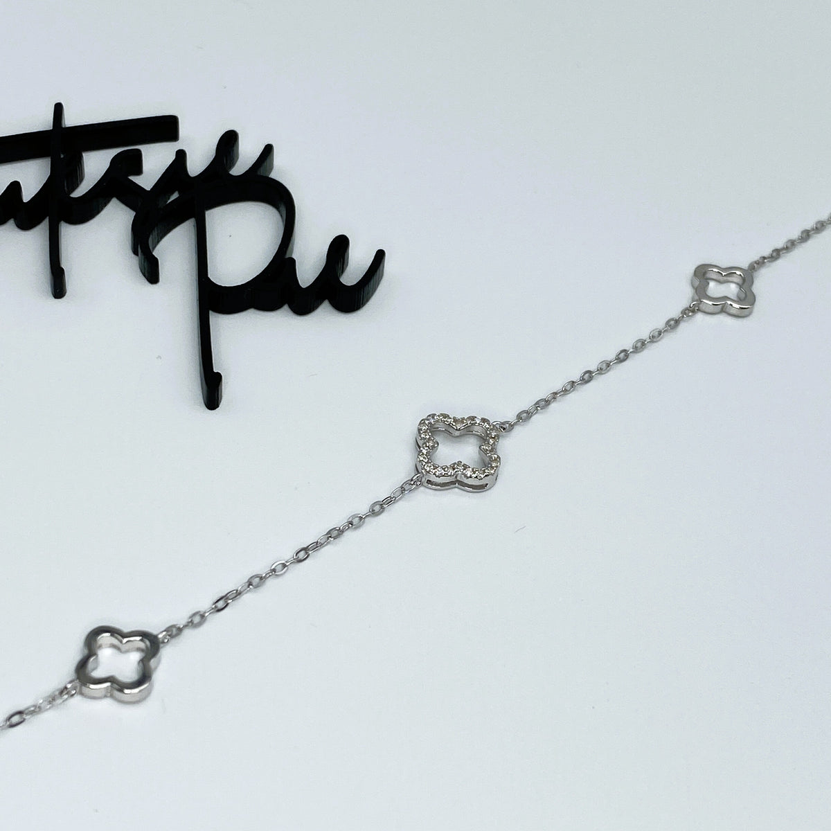 Triple Clover Bracelet | 18K Gold-Plated | Sterling Silver