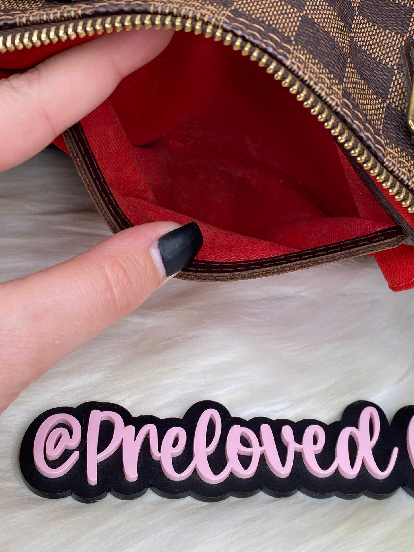 Louis Vuitton Speedy 30 in Damier Ebene / LV Vintage Pre-Loved Handbag