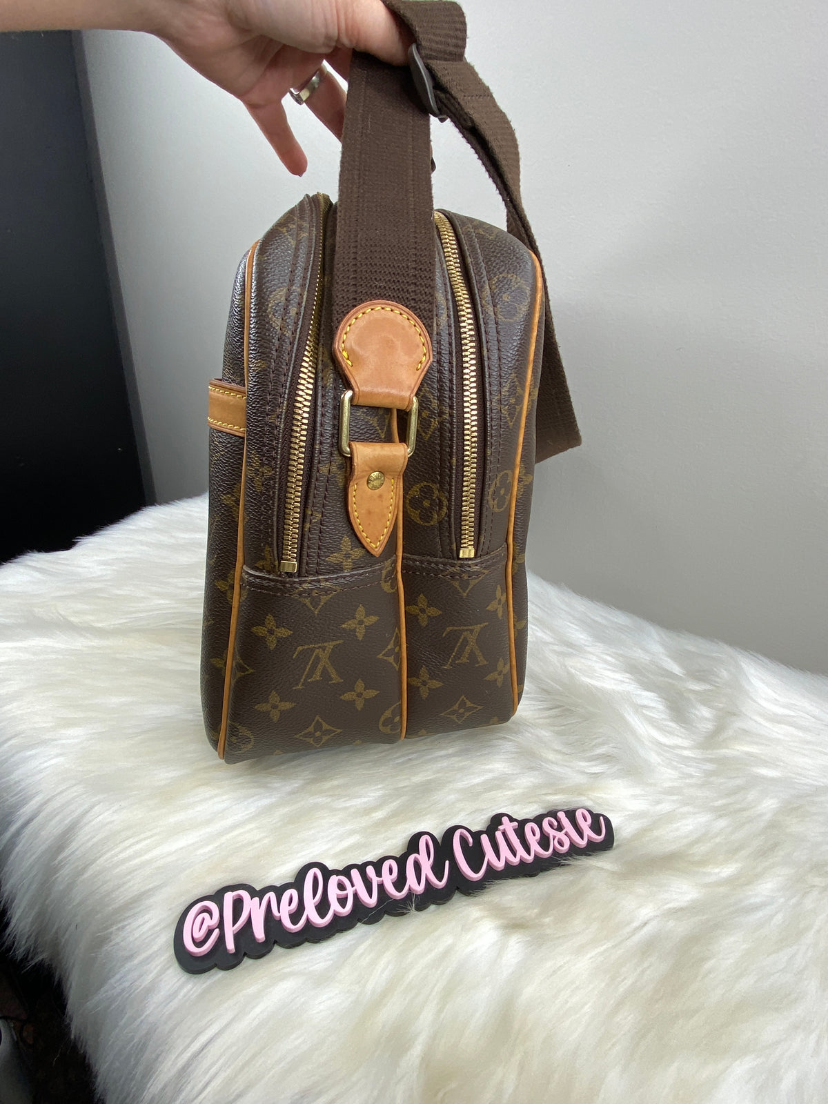 Louis Vuitton | Reporter GM Messenger Bag | Monogram Canvas