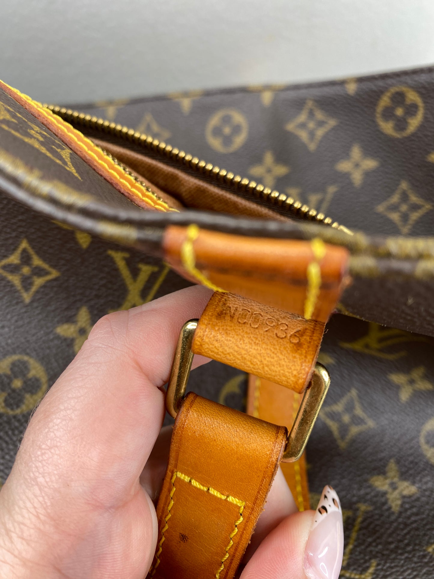 Louis Vuitton Sac Shopping Tote - Vintage Pre-Loved Handbag