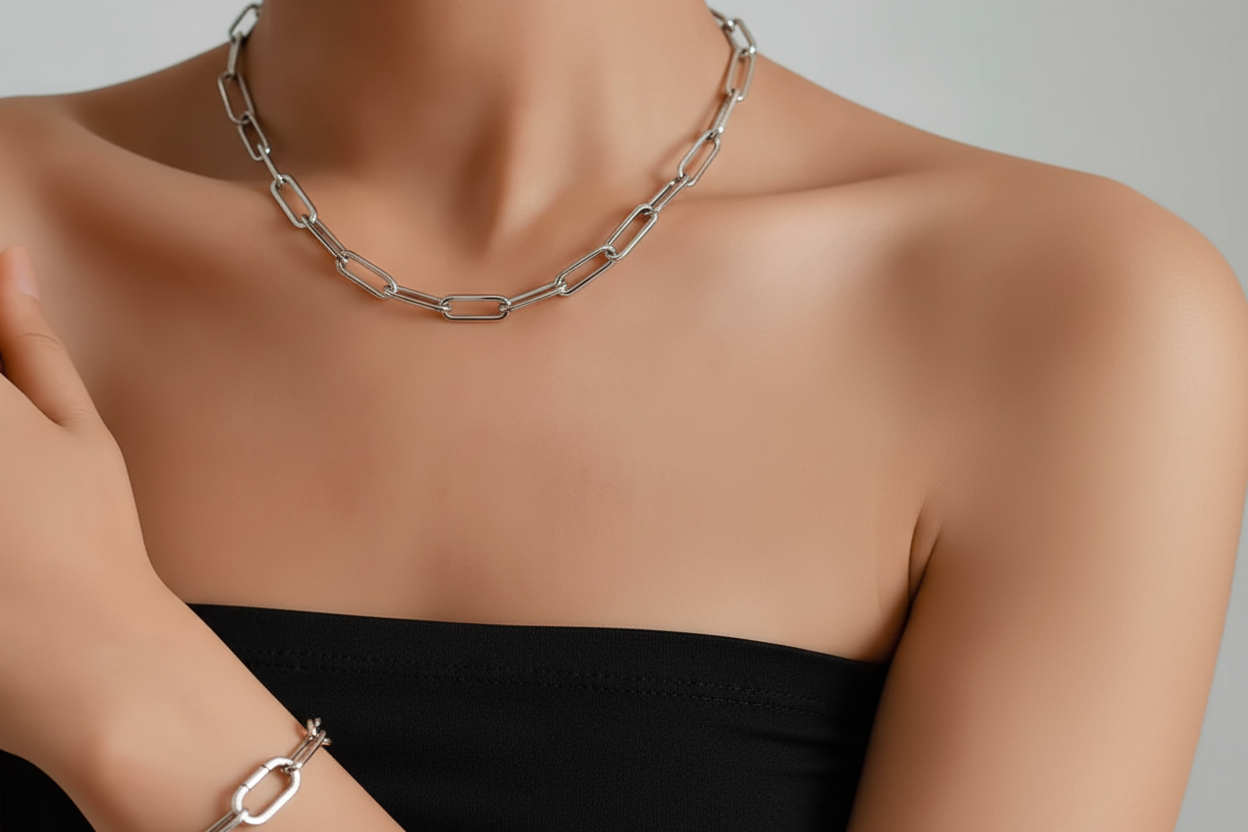 Flat Paperclip Bracelet | 6MM | Premium 316L Stainless Steel | Gold or Steel
