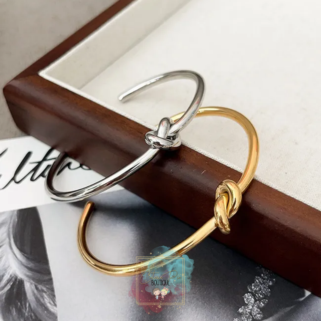 STAINLESS JEWELRY - Knot Cuff / Bracelet