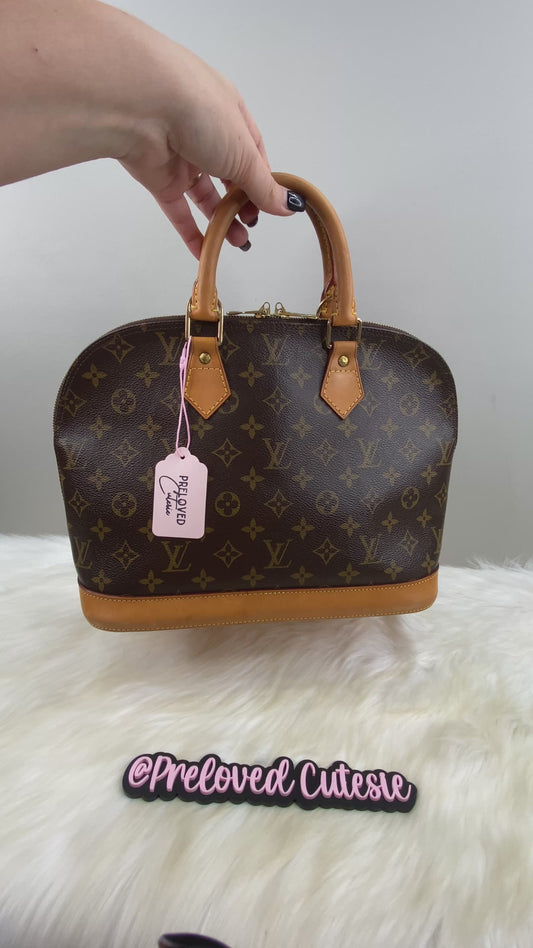 Louis Vuitton Alma PM in Monogram Canvas  / LV Vintage Pre-Loved Handbag