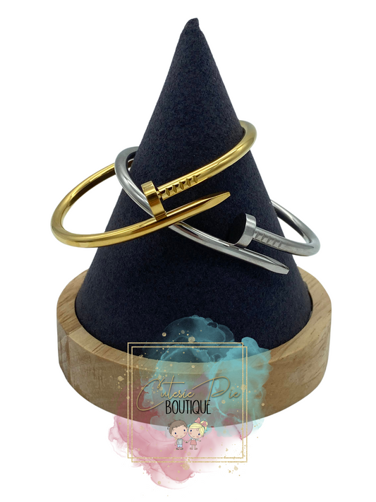 STAINLESS JEWELRY - Nail Bracelet