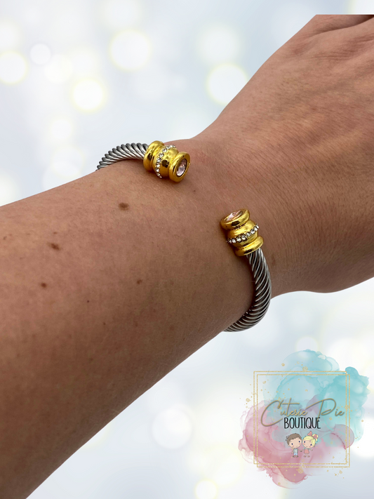STAINLESS JEWELRY - Cable Wire Rhinestone Bangle / Bracelet