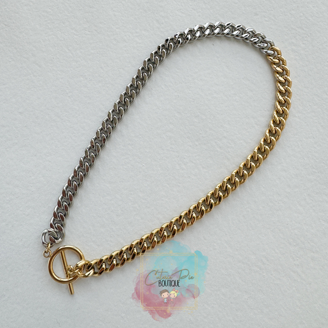 STAINLESS STEEL - TWO-TONE CURB CHAIN TOGGLE NECKLACE