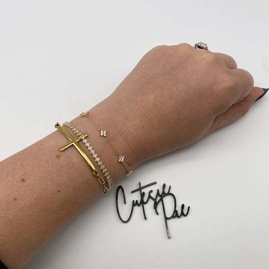 Dainty Flower Bracelet | 18K Gold-Plated | Sterling Silver