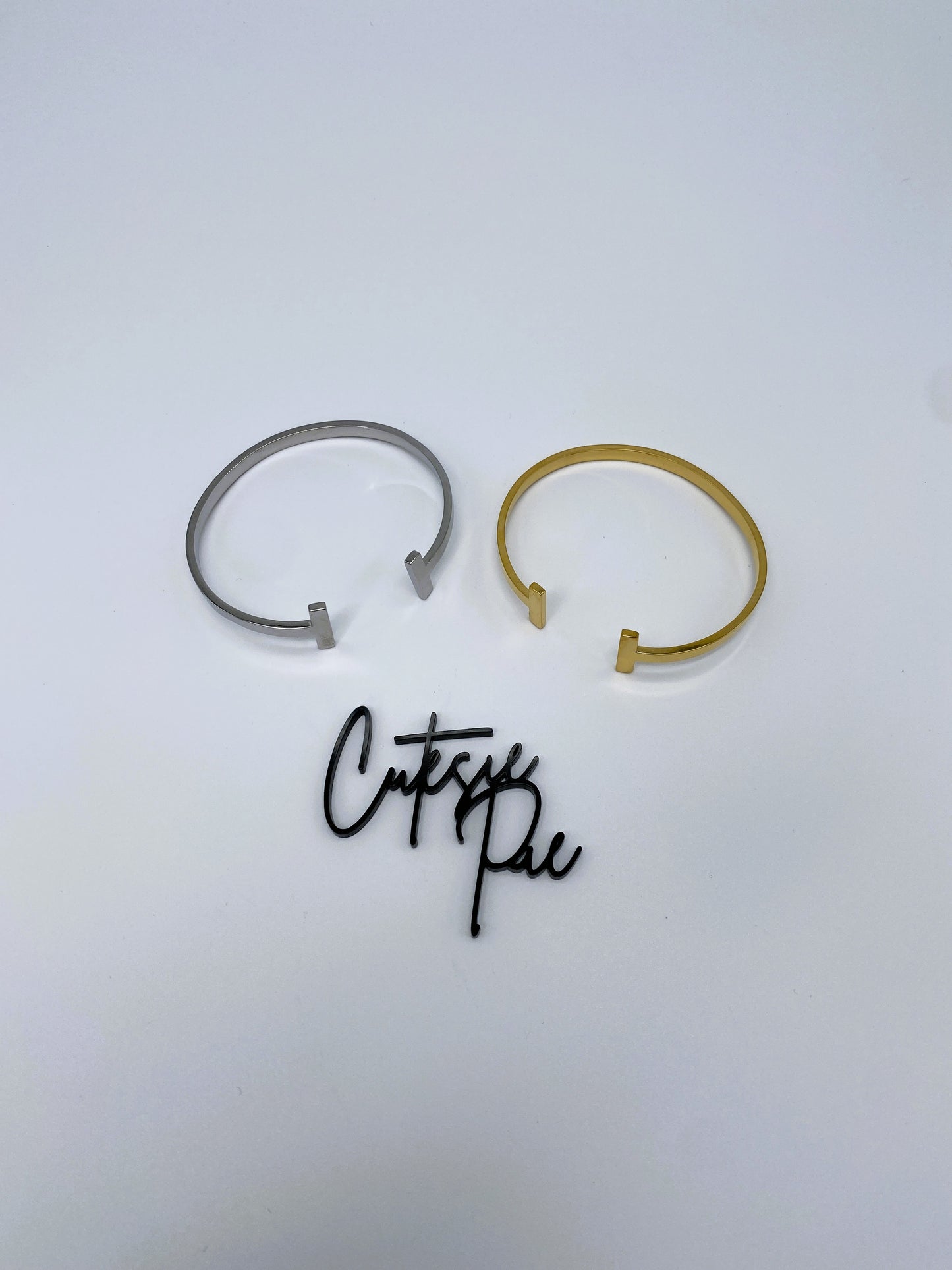 T Bar Cuff Bracelet | 18K Gold PVD | 304 Stainless Steel