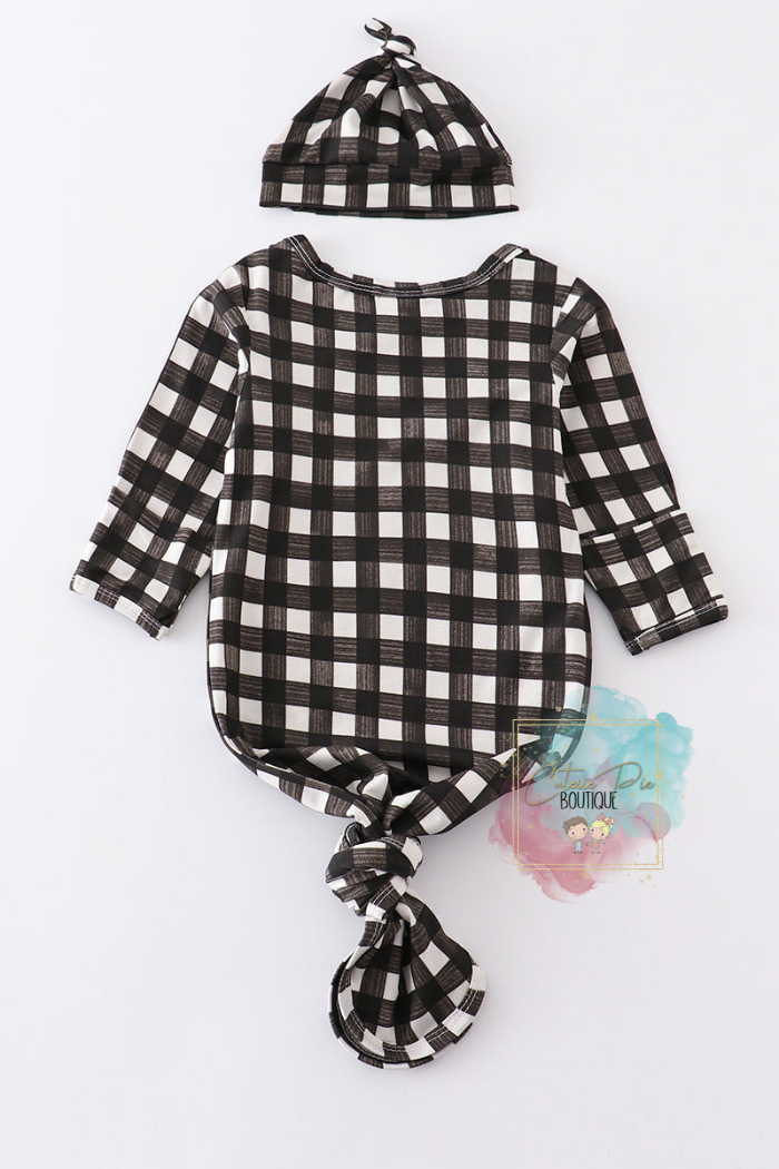 Black Plaid 2PC SET Baby Gown and Beanie