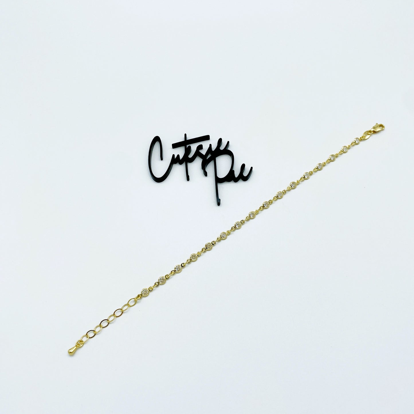 CZ Round Bezel Bracelet | 18K Gold Filled