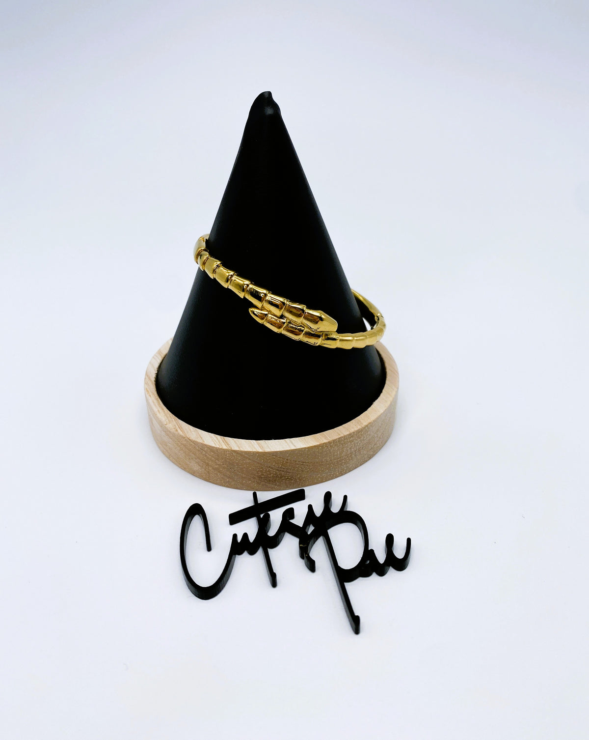 Snake Cuff Bracelet | 18K Gold PVD | 304 Stainless Steel
