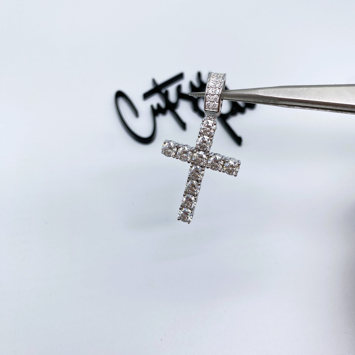 Moissanite Heritage Cross Pendant | Rhodium-Plated Sterling Silver | Certificate Included