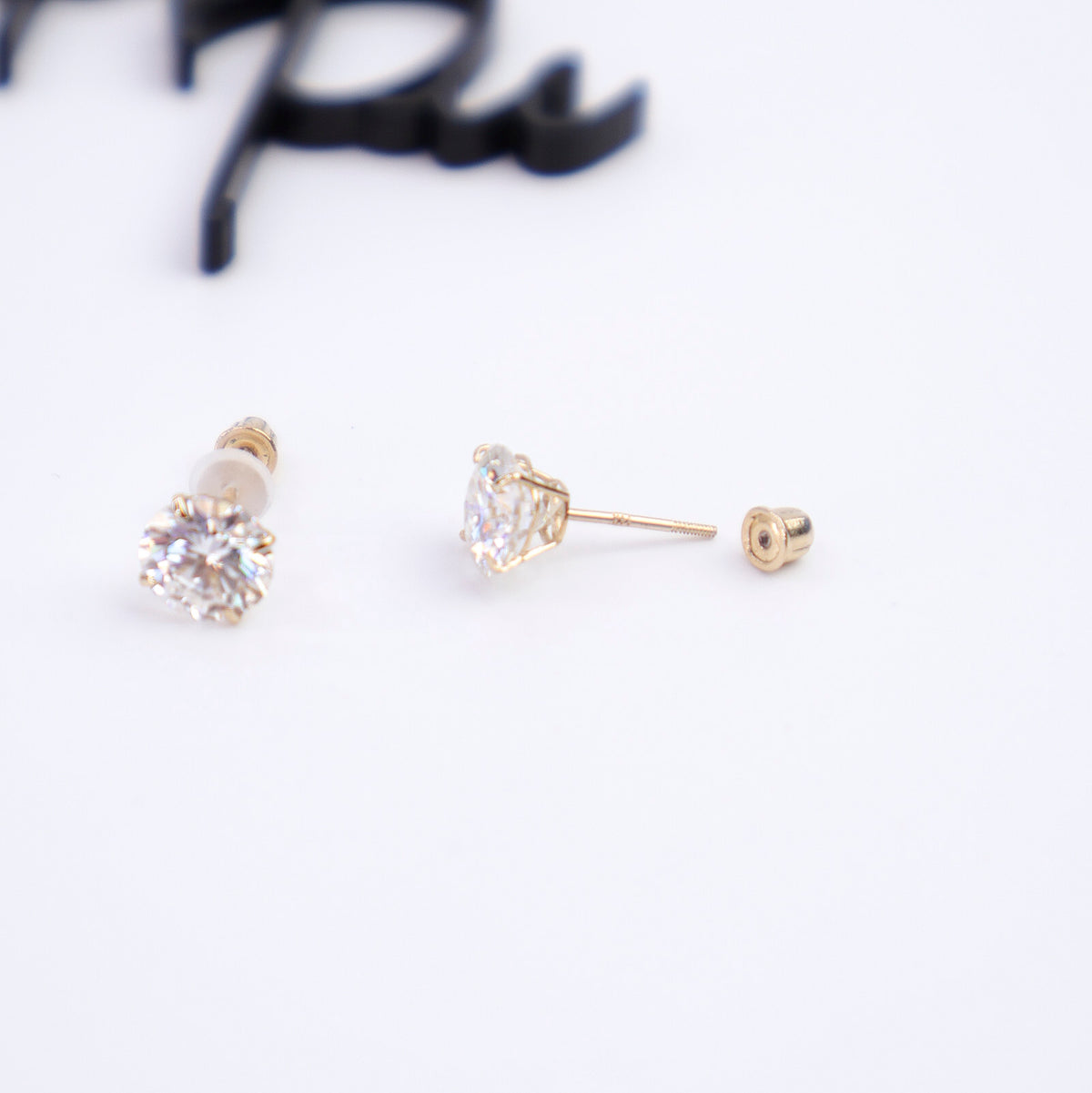 Moissanite Round Stud Earrings | 6MM (0.8CT Each) | 14K Yellow Gold | Certificate Included