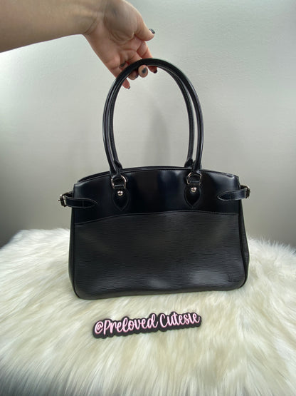 Louis Vuitton | Passy GM Shoulder Bag | Black Epi Leather