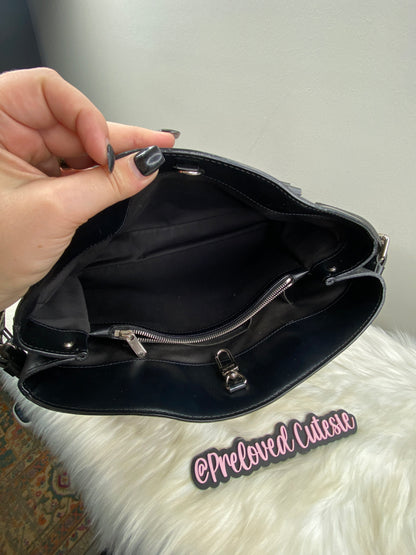 Louis Vuitton | Passy GM Shoulder Bag | Black Epi Leather