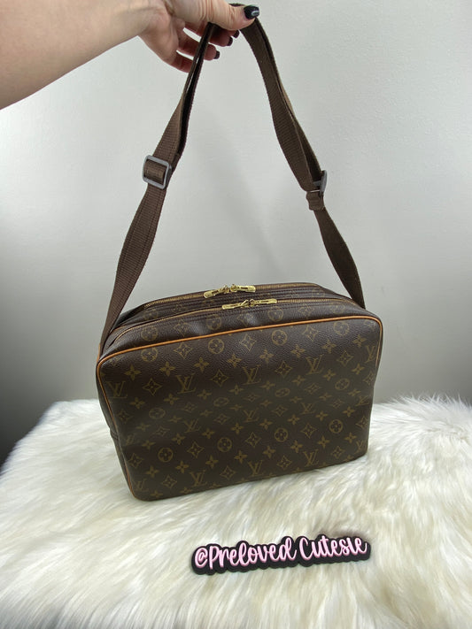 Louis Vuitton | Reporter GM Messenger Bag | Monogram Canvas