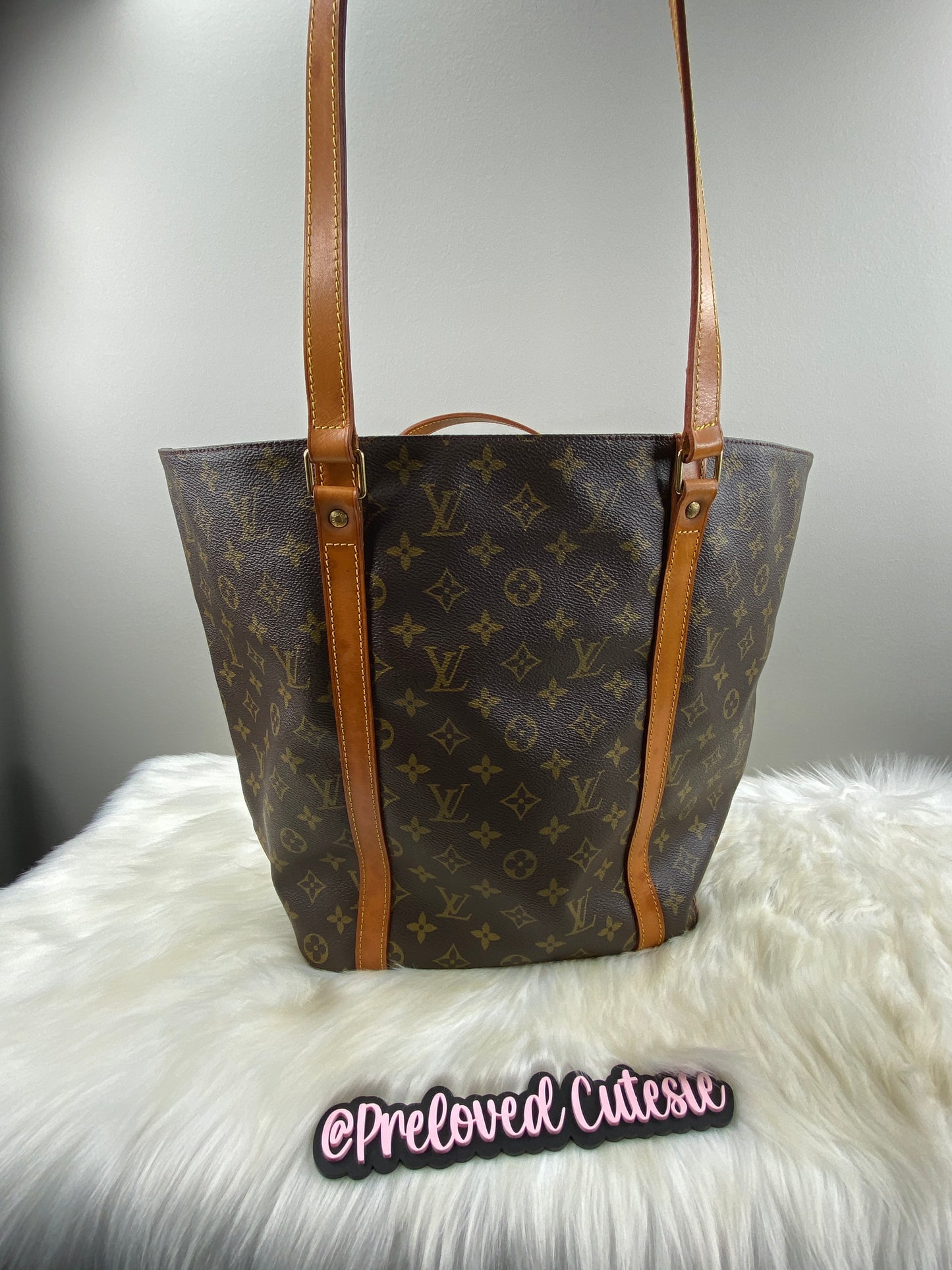 Louis Vuitton Sac Shopping Tote - Vintage Pre-Loved Handbag