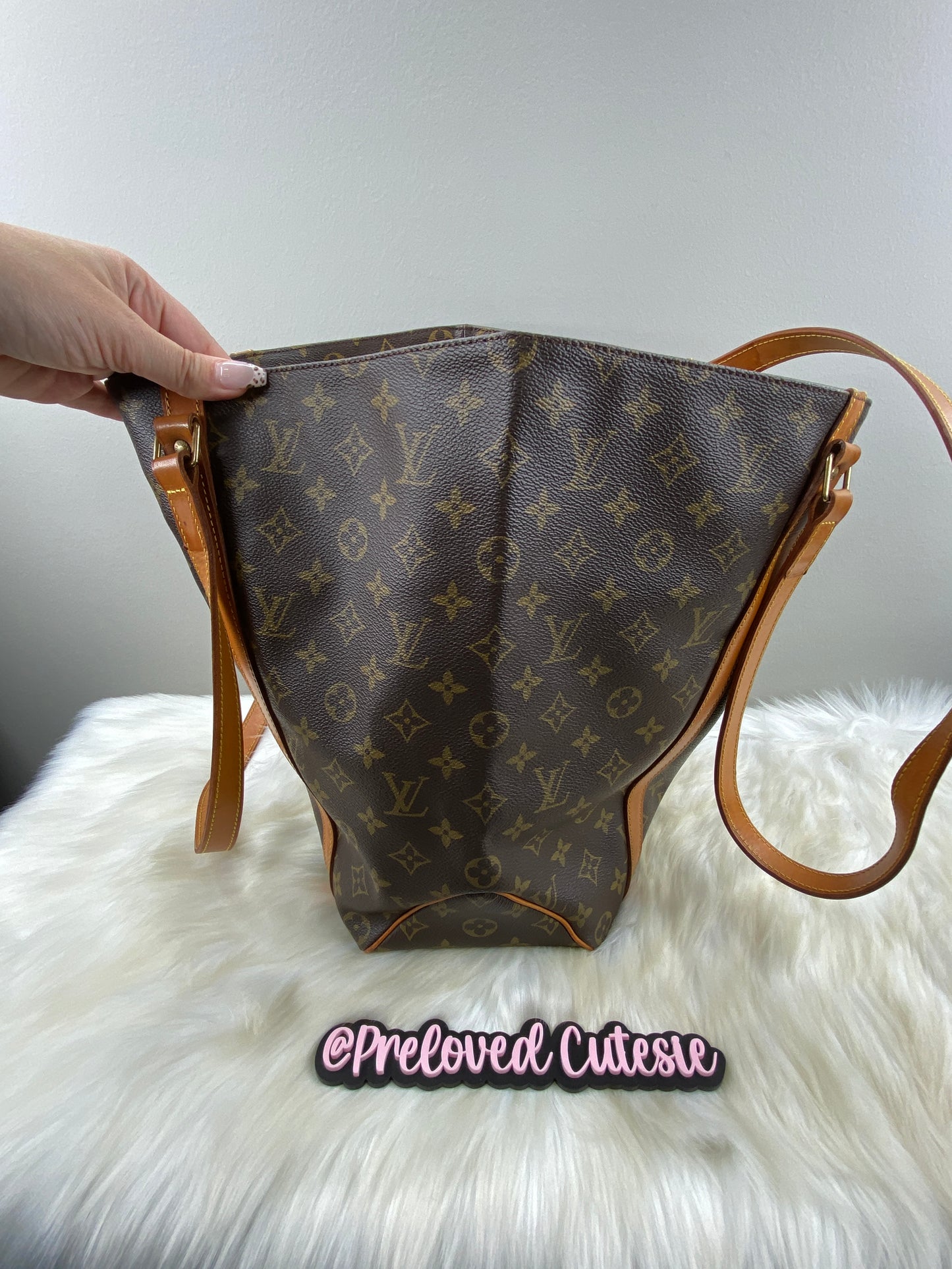 Louis Vuitton Sac Shopping Tote - Vintage Pre-Loved Handbag