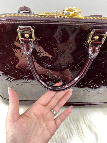 Louis Vuitton Alma GM Vernis in Amarante Red - LV Pre-Loved