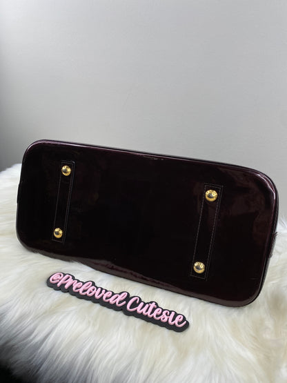 Louis Vuitton Alma GM Vernis in Amarante Red - LV Pre-Loved