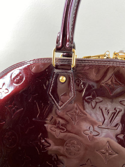 Louis Vuitton Alma GM Vernis in Amarante Red - LV Pre-Loved