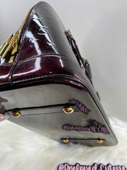 Louis Vuitton Alma GM Vernis in Amarante Red - LV Pre-Loved