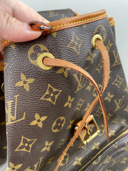 PRE-LOVED CUTESIE - LOUIS VUITTON MONTSOURIS GM BACKPACK MONOGRAM