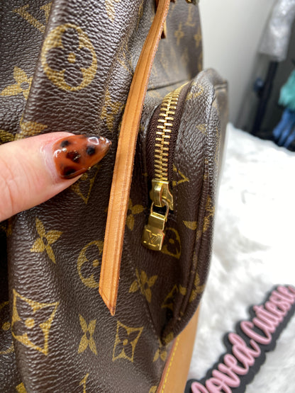 PRE-LOVED CUTESIE - LOUIS VUITTON MONTSOURIS GM BACKPACK MONOGRAM