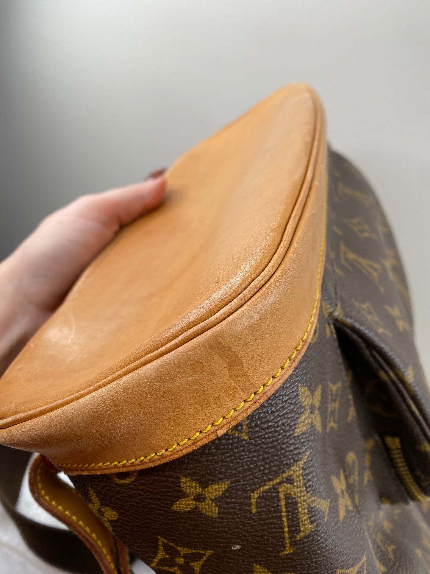 PRE-LOVED CUTESIE - LOUIS VUITTON MONTSOURIS GM BACKPACK MONOGRAM