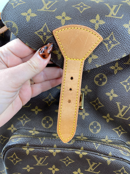 PRE-LOVED CUTESIE - LOUIS VUITTON MONTSOURIS GM BACKPACK MONOGRAM