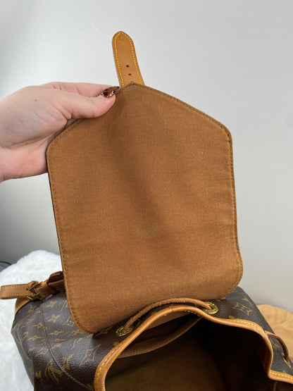PRE-LOVED CUTESIE - LOUIS VUITTON MONTSOURIS GM BACKPACK MONOGRAM