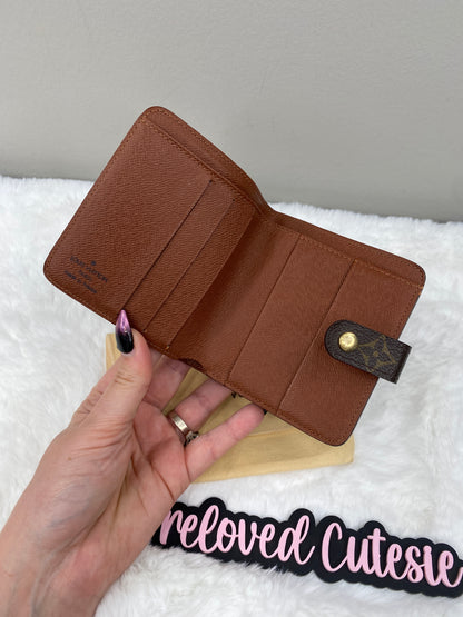 CUTESIE PRE-LOVED - LOUIS VUITTON - VINTAGE MONOGRAM ZIP COMPACT WALLET / CARD HOLDER