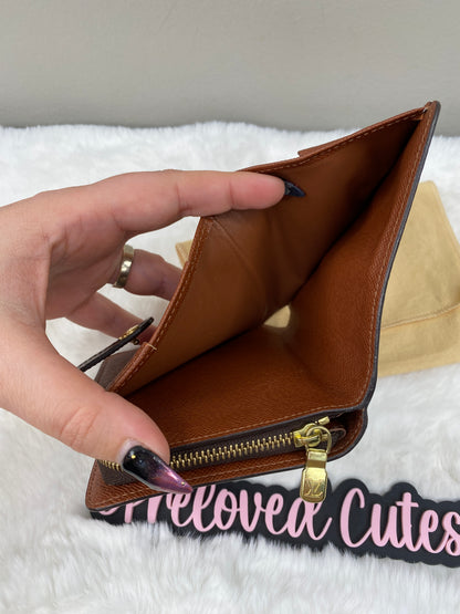 CUTESIE PRE-LOVED - LOUIS VUITTON - VINTAGE MONOGRAM ZIP COMPACT WALLET / CARD HOLDER