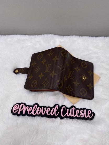 CUTESIE PRE-LOVED - LOUIS VUITTON - VINTAGE MONOGRAM ZIP COMPACT WALLET / CARD HOLDER