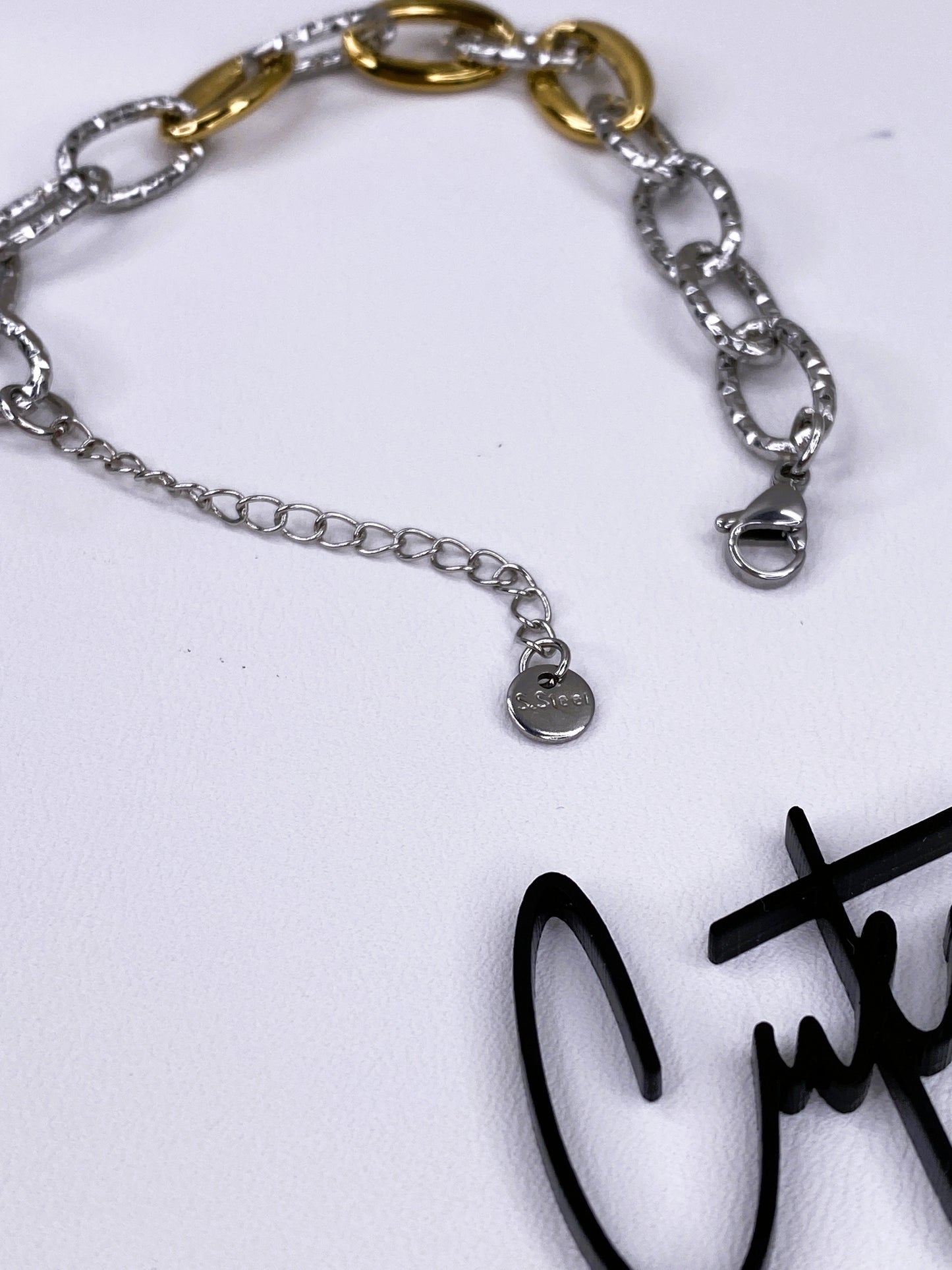 Two-Tone Oval Link Bracelet | 14K Gold PVD & Steel | 304 Stainless Steel