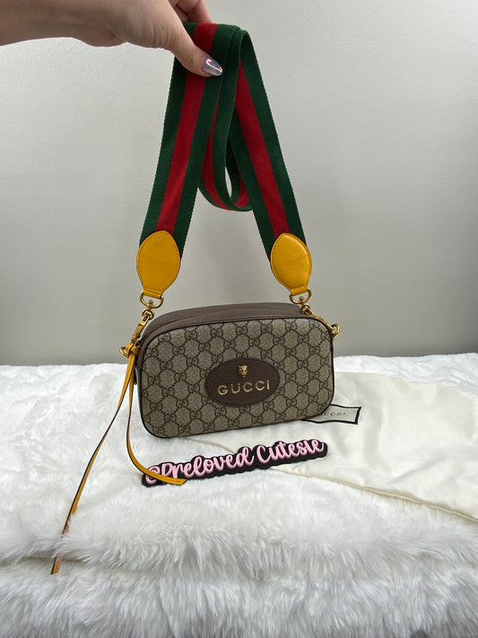 Gucci Neo Vintage | GG Supreme Canvas | Messenger Crossbody Bag