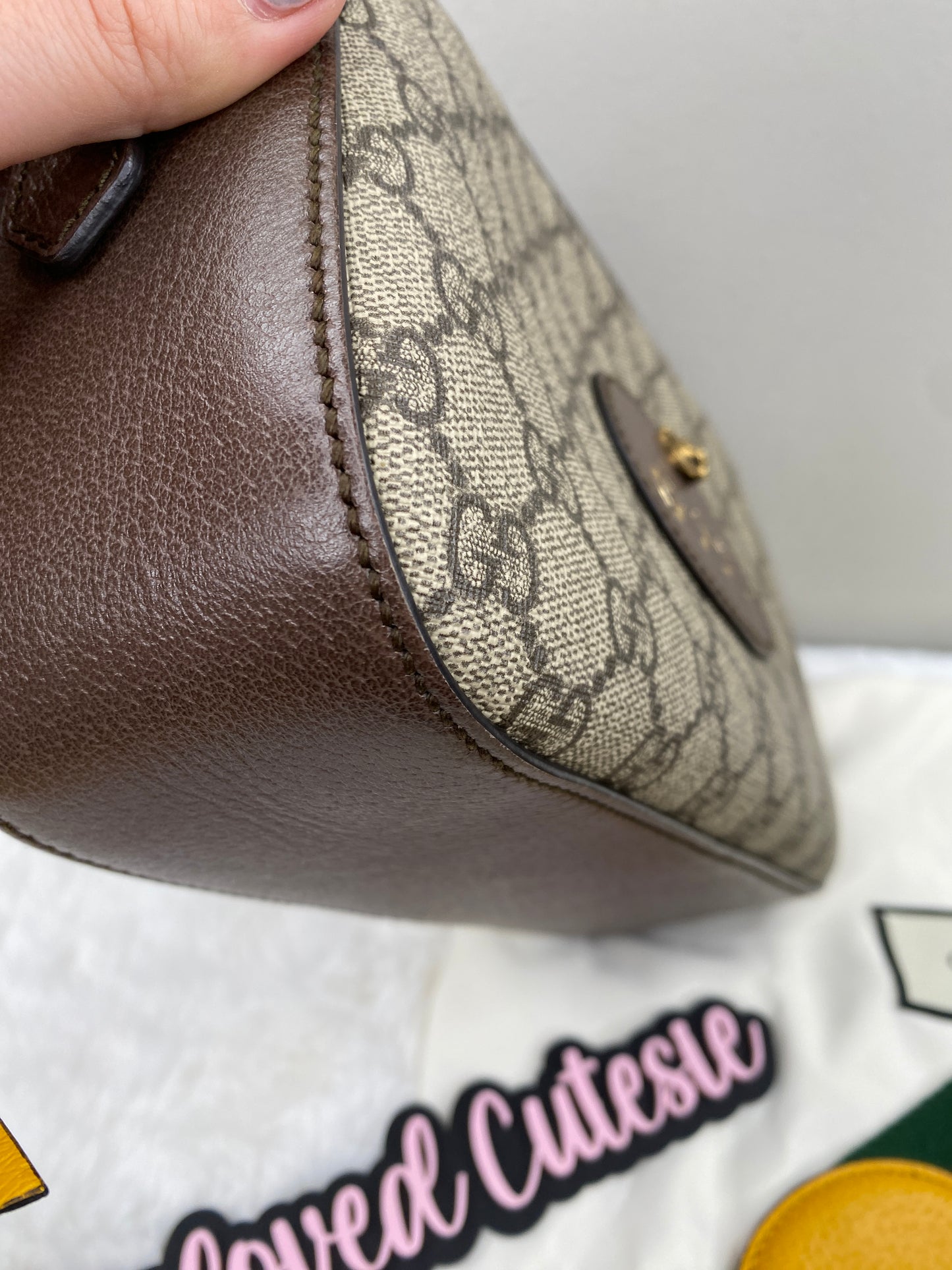 Gucci Neo Vintage | GG Supreme Canvas | Messenger Crossbody Bag