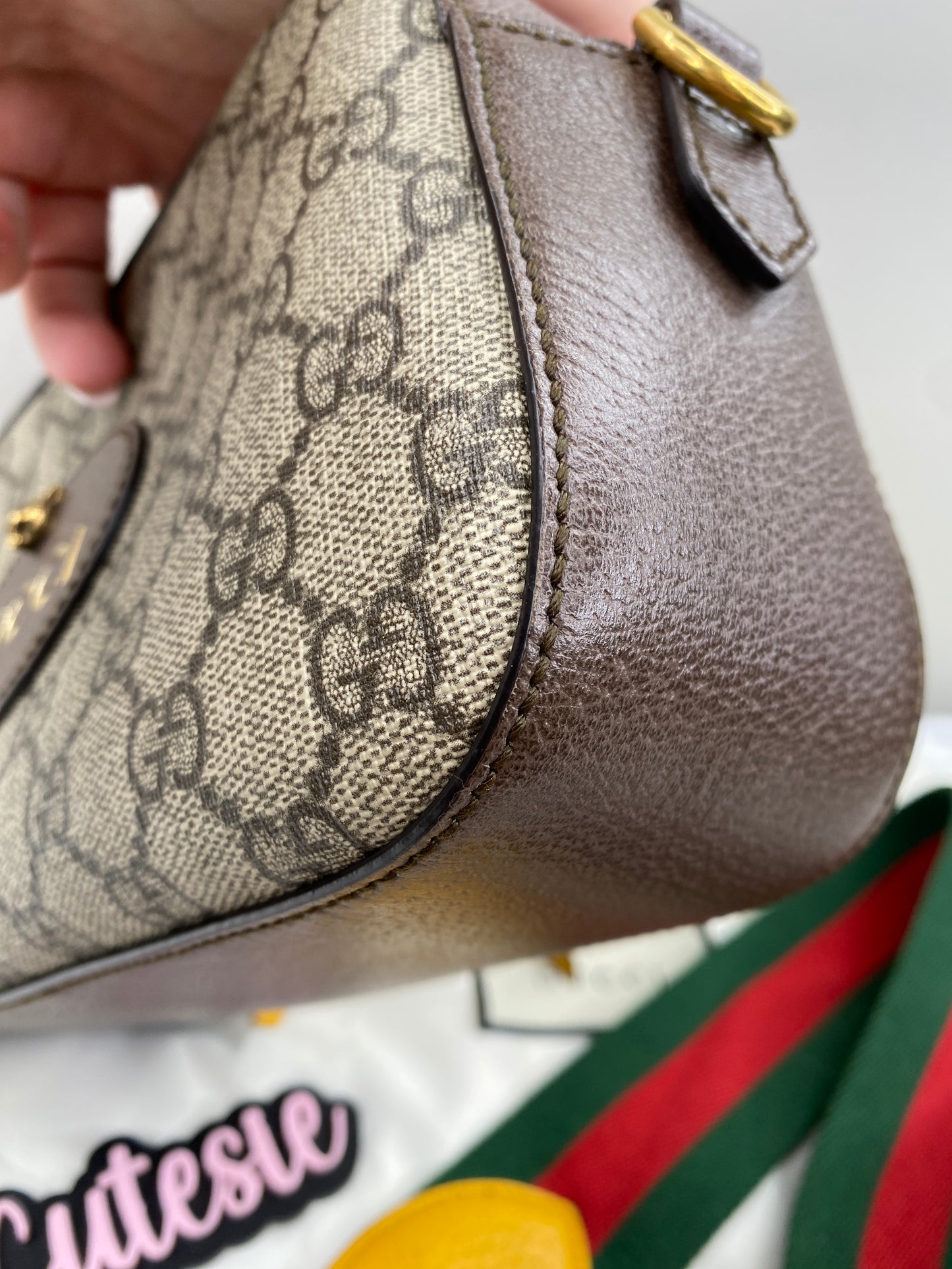 Gucci Neo Vintage | GG Supreme Canvas | Messenger Crossbody Bag