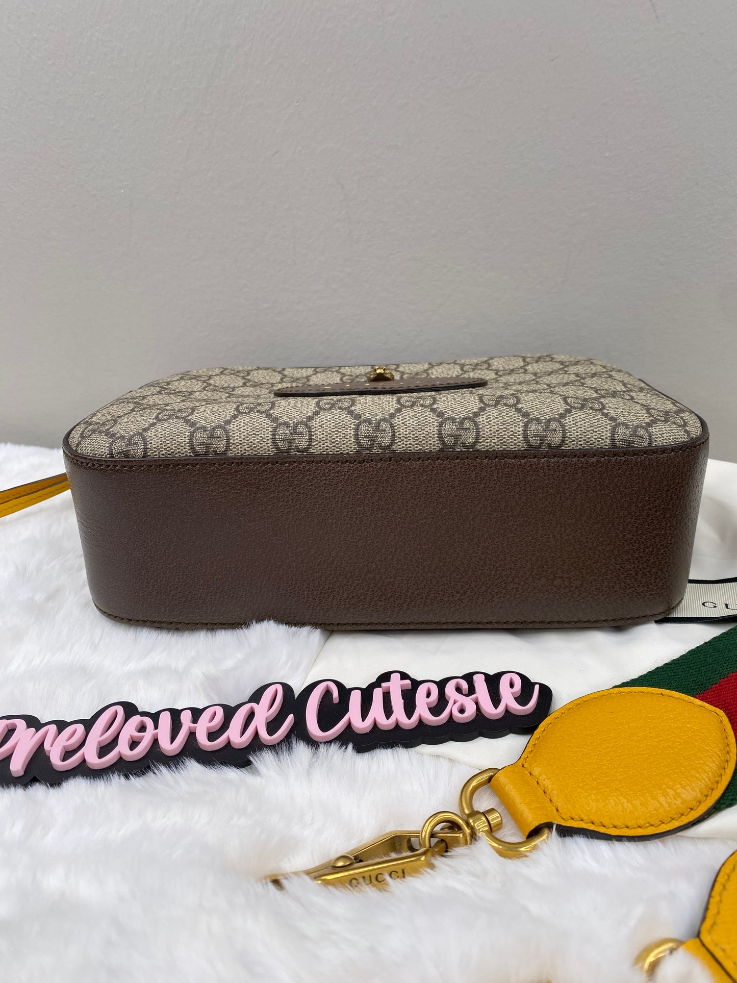 Gucci Neo Vintage | GG Supreme Canvas | Messenger Crossbody Bag