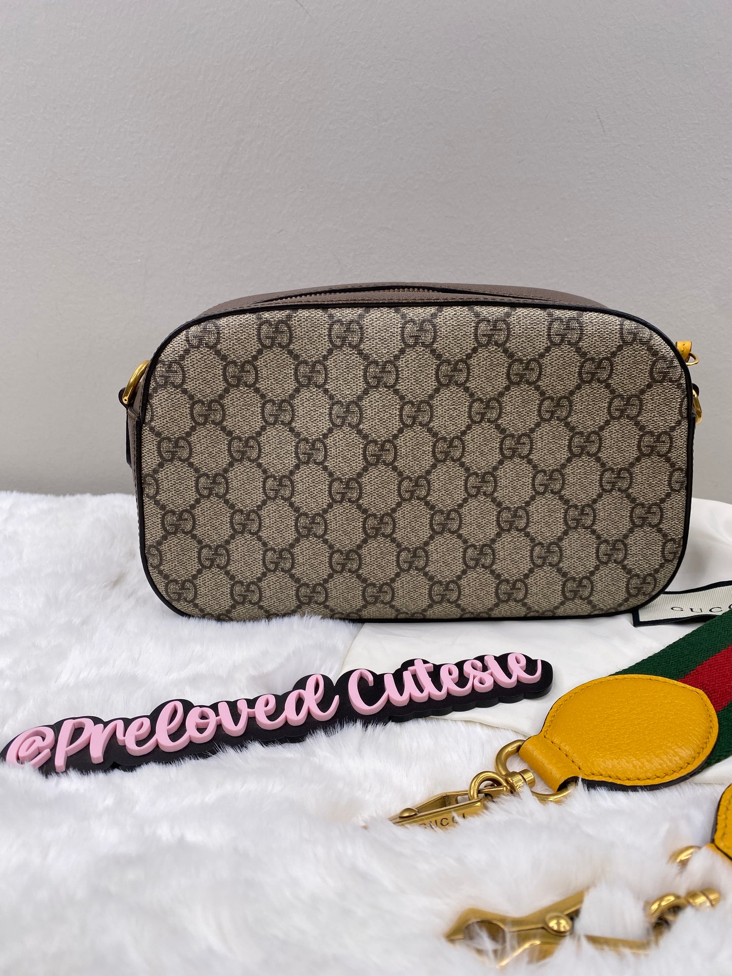 Gucci Neo Vintage | GG Supreme Canvas | Messenger Crossbody Bag