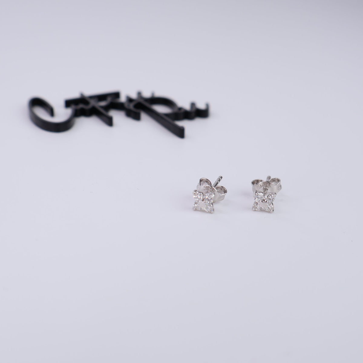 Lab-Grown Diamond Bloom | Flower Stud Earrings | 5MM | Rhodium-Plated Sterling Silver | Certificate Included