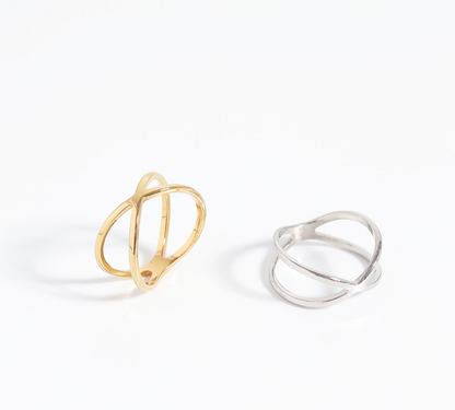 Criss Cross Ring | 18K Gold PVD or Steel | 316L Stainless Steel