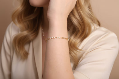 GOLD FILLED - BRACELET - PEARLS + PAPERCLIP DIAMOND CUT