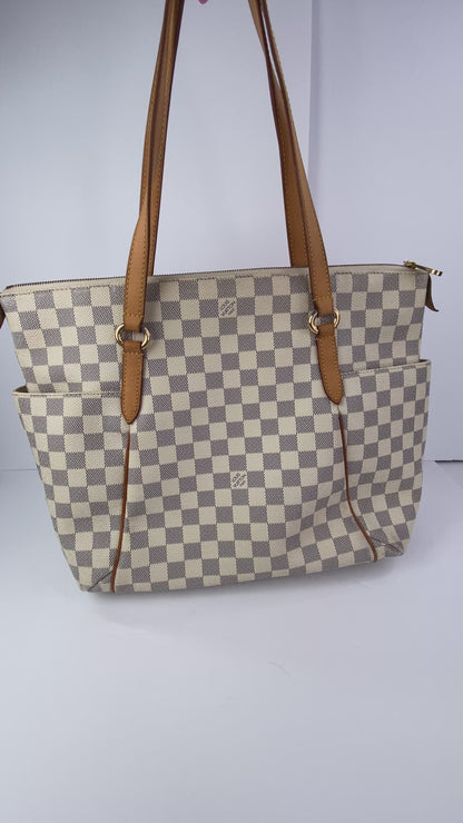 Louis Vuitton | Totally MM Bag | Damier Azur Canvas