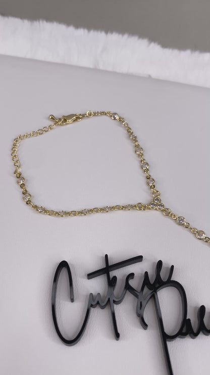 Round Bezel CZ Hand Chain | 18K Gold Filled